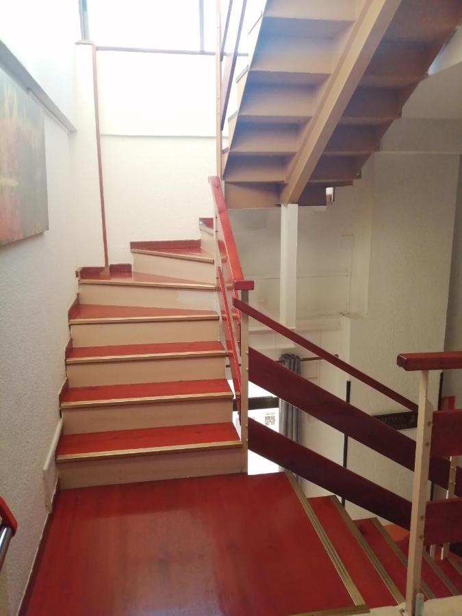 Hostal Jaime I Уэска Экстерьер фото