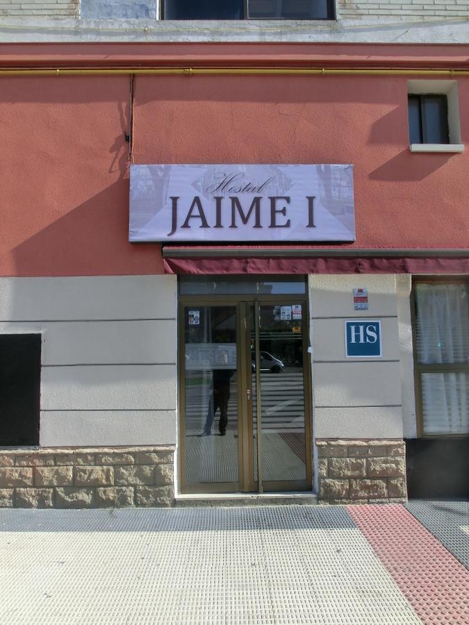Hostal Jaime I Уэска Экстерьер фото